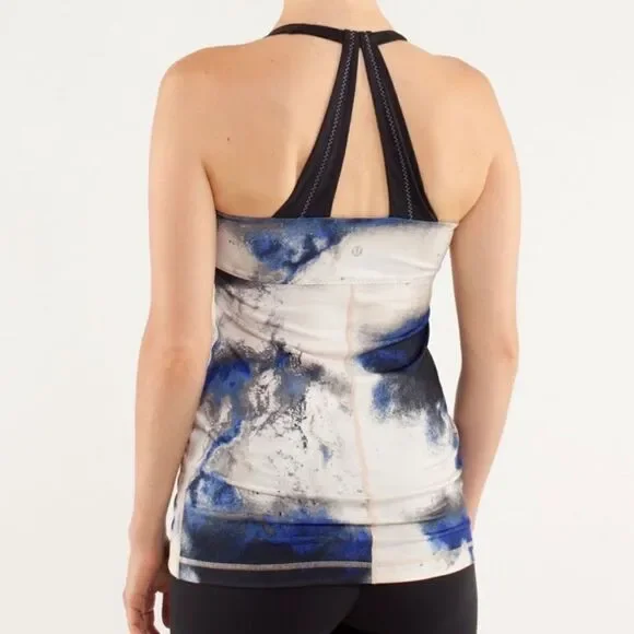 Lululemon tank top scoop me up blue black white EUC size 4 - Picture 2 of 13